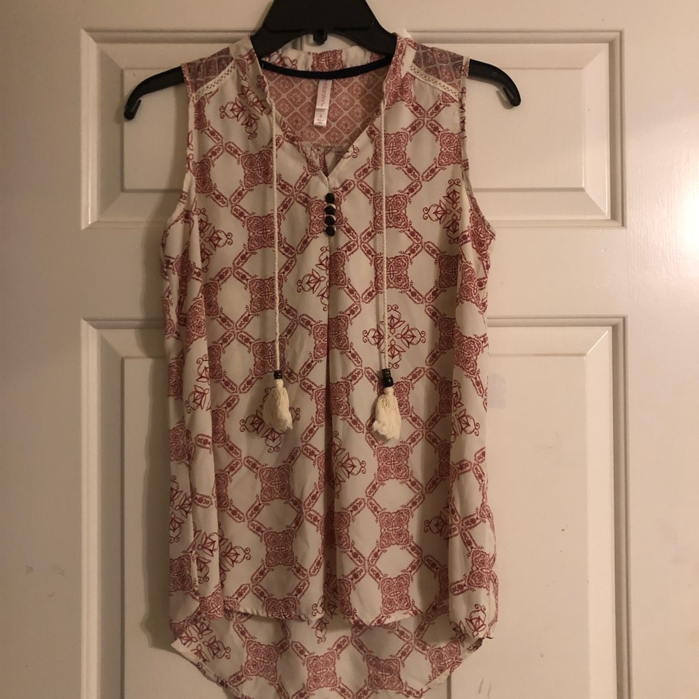 Xhilaration Design Tanktop With Lace and Tassles